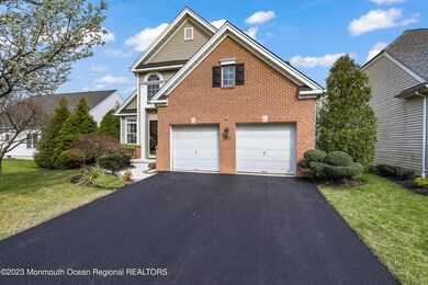104 Freesia Ct