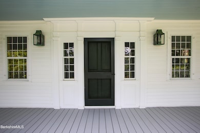 7 House Front Door AS9A4614