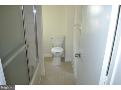 415 Ashland Ave, Folcroft, PA 19032 - photo 7