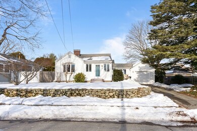 8 Tilton St, Newburyport, MA 01950 - photo 3