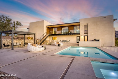Sparkling Pool