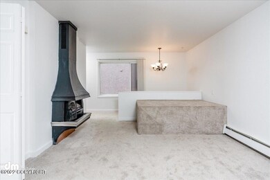 04-Living Room_MAX4384-Edit