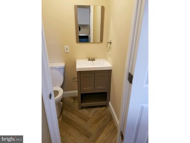 7 Booker Cir, New Castle, DE 19720 - photo 2