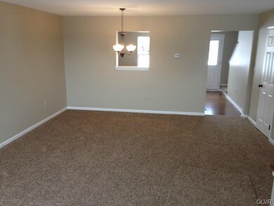 111 Walnut St, Freemansburg, PA 18017 - photo 6