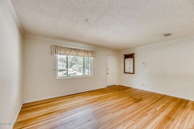 4960 Dianwood Dr E, Jacksonville, FL 32210 - photo 6