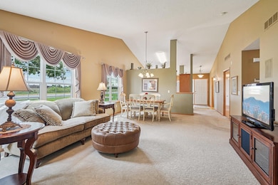 7-web-or-mls-Fenston Ave N-S0509-007.jpg