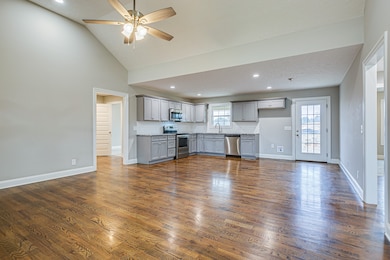 121 August Way, Shelbyville, TN 37160 - photo 7