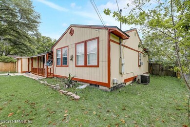 5542 Royce Ave, Jacksonville, FL 32205 - photo 4