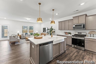 94 Silent Bend Dr unit 246, Clayton, NC 27527 - photo 2