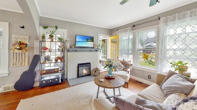 878 Aberdeen St NE, Grand Rapids, MI 49505 - photo 4