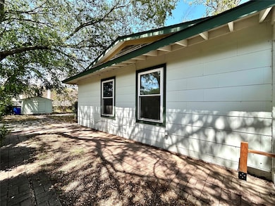 2309 Devonshire Dr unit A, Austin, TX 78723 - photo 4