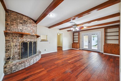 12130 Queensbury Ln, Houston, TX 77024 - photo 6