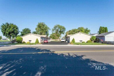 1417-1419 S Holly St, Nampa, ID 83686 - photo 4
