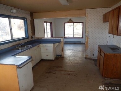 82002 S Fork Walla River Rd, Milton-Freewater, OR 97862 - photo 7