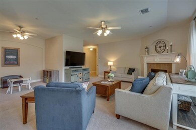 4020 Lone Star Ln, Denton, TX 76210 - photo 5