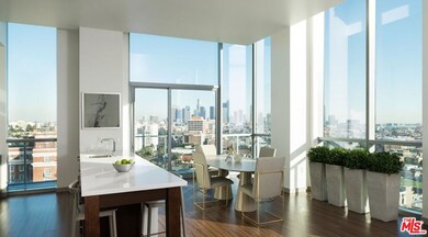 3033 Wilshire Blvd unit 802, Los Angeles, CA 90010 - photo 3