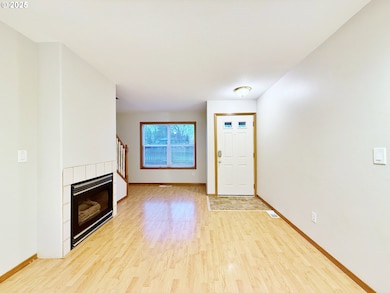 14134 E Burnside St unit 3, Portland, OR 97233 - photo 6