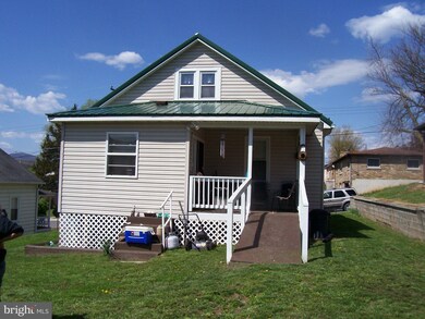 107 Pierpont St, Petersburg, WV 26847 - photo 3