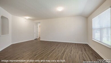 4943 Practice Green, San Antonio, TX 78261 - photo 6