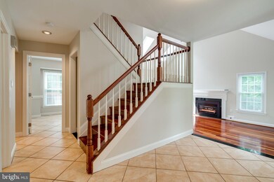 7763 Northedge Ct, Springfield, VA 22153 - photo 5