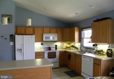 802 Decatur Rd, Stafford, VA 22554 - photo 4