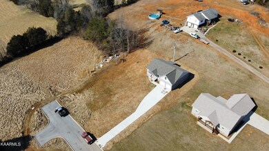 128 Dixon Ln, Rutledge, TN 37861 - photo 5