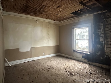 812 W 6th St, Okmulgee, OK 74447 - photo 5