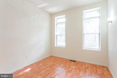 1528 N 18th St, Philadelphia, PA 19121 - photo 3