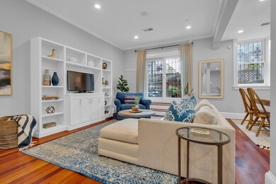 58 W Rutland Square unit 1, Boston, MA 02118 - photo 5