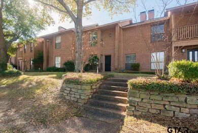 5823 Hollytree Dr, Tyler, TX 75703 - photo 2