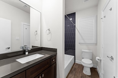 1st floor full bathroom