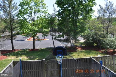 17024 Point Pleasant Ln, Dumfries, VA 22026 - photo 5