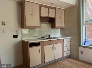 234 Mauch Chunk St unit 2, Tamaqua, PA 18252 - photo 6