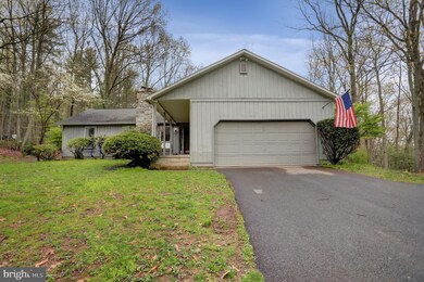 115 Forest View Dr, Shermans Dale, PA 17090 - photo 4