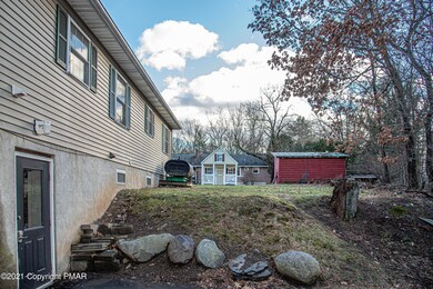 403 Cottontail Ln, East Stroudsburg, PA 18301 - photo 4