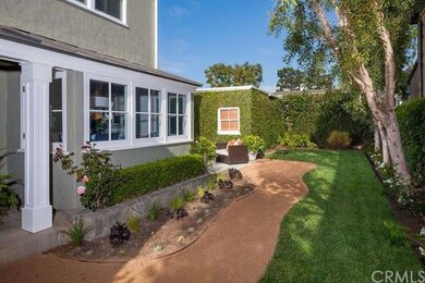  . . . the quintessential Lido Island home with th
