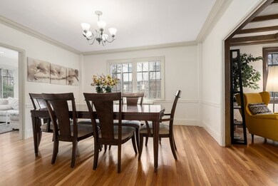 230 Middlesex Rd, Chestnut Hill, MA 02467 - photo 5