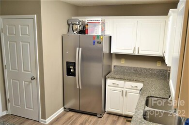 908 Bunting Rd, Asheboro, NC 27205 - photo 7