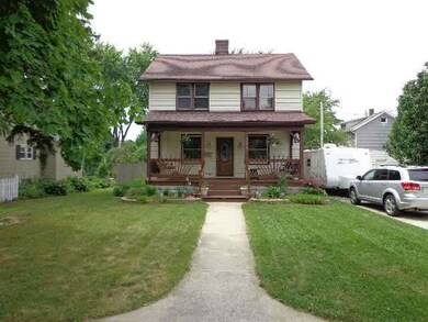621 W 1st St, Woodville, OH 43469 - photo 2