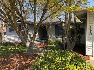 1440 Honeysuckle Ave, Medford, OR 97504 - photo 3