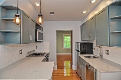 67 Bonair St unit 3, Somerville, MA 02145 - photo 3