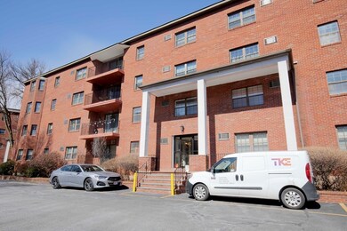 Totten Pond Village unit 42C, Waltham, MA 02451 - photo 3