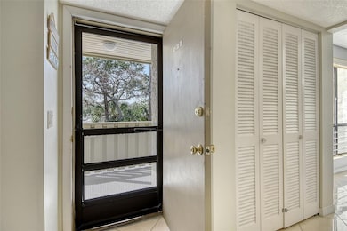 Bay Oaks unit G22, Sarasota, FL 34242 - photo 4