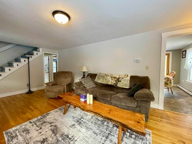 340 E Proctor Rd, Center Rutland, VT 05736 - photo 6