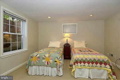 3509 Husted Driveway, Chevy Chase, MD 20815 - photo 6