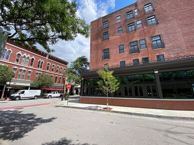 83 Hanover St unit 504, Manchester, NH 03101 - photo 6