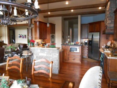 Kitchen with Island