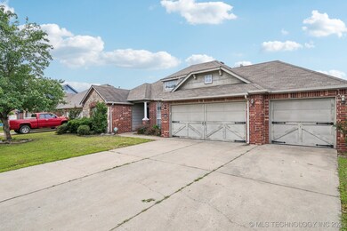 3952 S 211th East Ave, Broken Arrow, OK 74014 - photo 2
