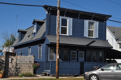 142 N Worcester St, Spring Green, WI 53588 - photo 3