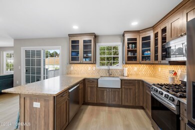 1116 Seashell Ave, Manahawkin, NJ 08050 - photo 4